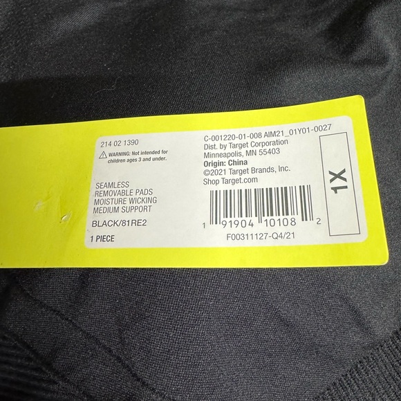 Target All In Motion 1X Women's Sports Bra NWT New Black - Picture 2 of 5